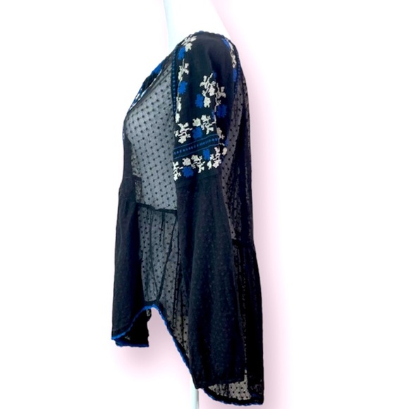 Free People Star Dust Mesh Roses Are Red Embroidered Peasant Boho Top - Picture 4 of 4